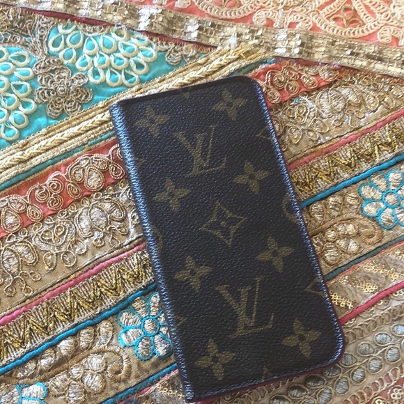 Louis Vuitton IPhone X case - Picture 1 of 5